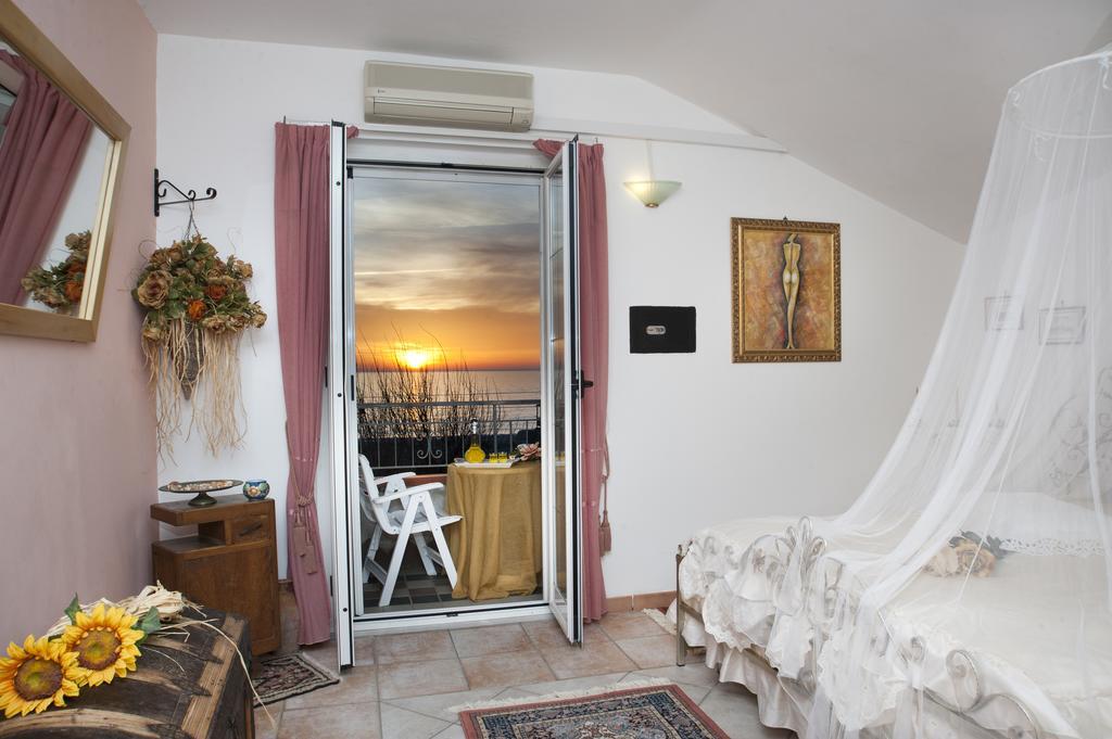 Casa Vacanza Alice & Mari Ascea Rum bild
