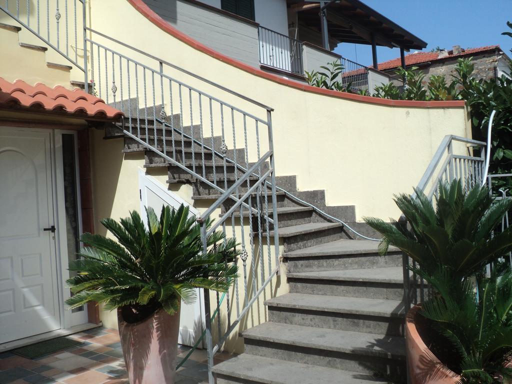 Casa Vacanza Alice & Mari Ascea Exteriör bild